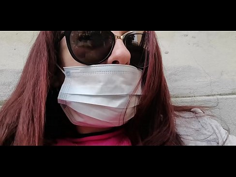 ❤️ Nicoletta vinga-se do seu vizinho e faz chichi na sua garagem (Especial Covid19 Quarentena Italiana) ️❌ Porno real em nós ❌️