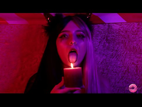 ❤️ Broche apaixonado de Sexy Succubus com preenchimento da boca ️❌ Porno real em nós ❌️