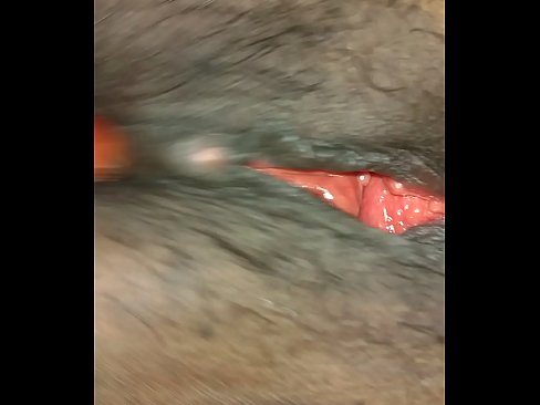 ❤️ Espalhar a minha rata gorda faz com que ela se esguiche ️❌ Porno real em nós ❌️