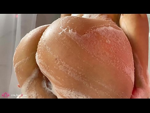 ❤️ Morena Masturba-se com Vibrador para Orgasmo Intenso no Duche ️❌ Porno real em nós ❌️