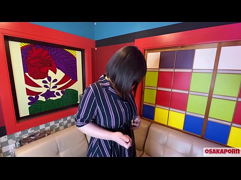 ❤️ O bonitinho japonês com mamas grandes masturba-se com brinquedos sexuais e tem um orgasmo. Ela fala numa entrevista sobre a merda da sua experiência. Mamas enormes e ratas peludas a gemer em voz alta. Osakaporn ️❌ Porno real em nós ❌️